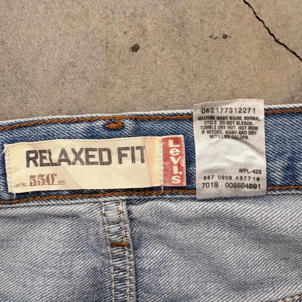 Levi's 550 Relaxed Fit Light Wash Baggy Skater Jeans Y2K 2000s Denim